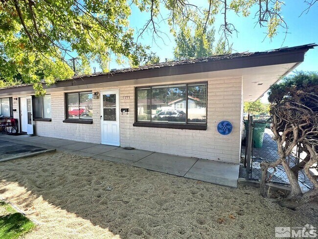 Building Photo - 1799 York Way Rental