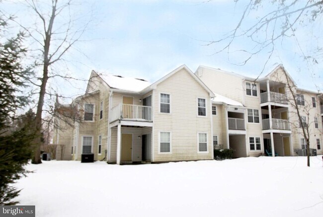 patio - 318 Walden Cir Unidad 318