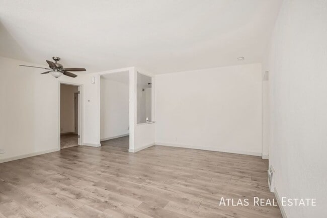 Photo - 2365 Fulton St