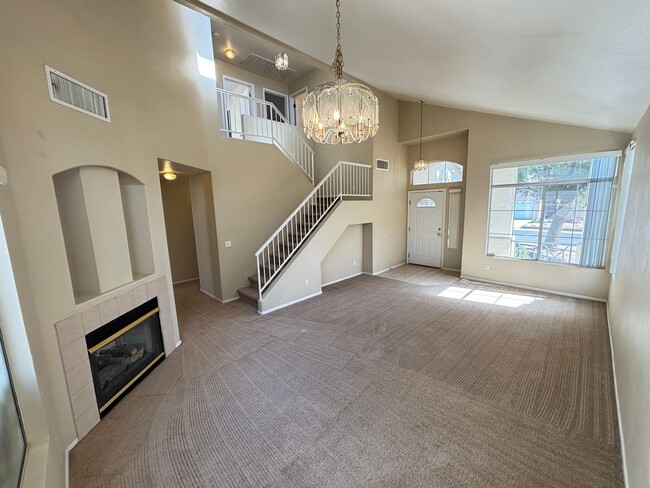 Photo - Gorgeous 3Bed/2.5Bath, 2-Story home located in Summerlin