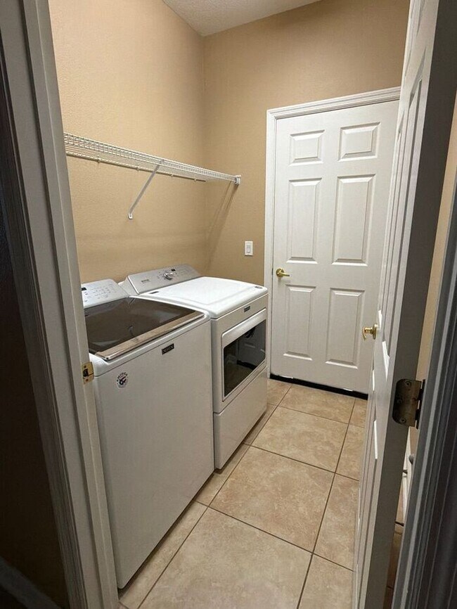 Photo - 7025 White Trillium Cir