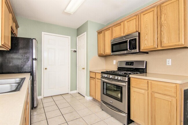 Photo - 22907 Sebastian Dr