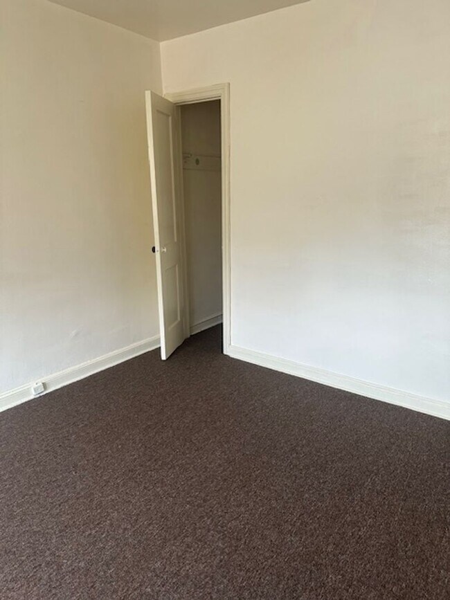 846 Windermere Ave Unit 2nd Flr