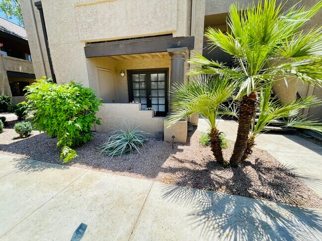Building Photo - 5995 N 78th St Unit 1/1 Rental
