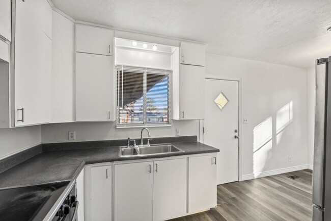 385 W 5100 S Unit 383