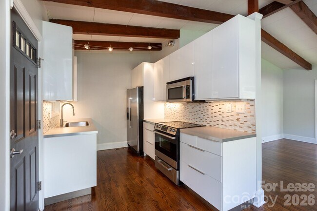 Photo - 1901 Windham Pl