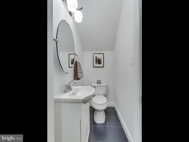 Photo - 161 Randolph Pl NW