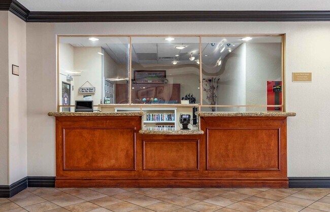 Furnished Studio-Houston - Kingwood