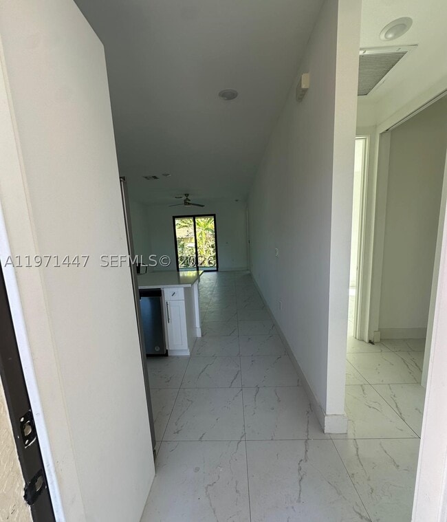Photo - 4660-4662 26th St SW Unit 4662