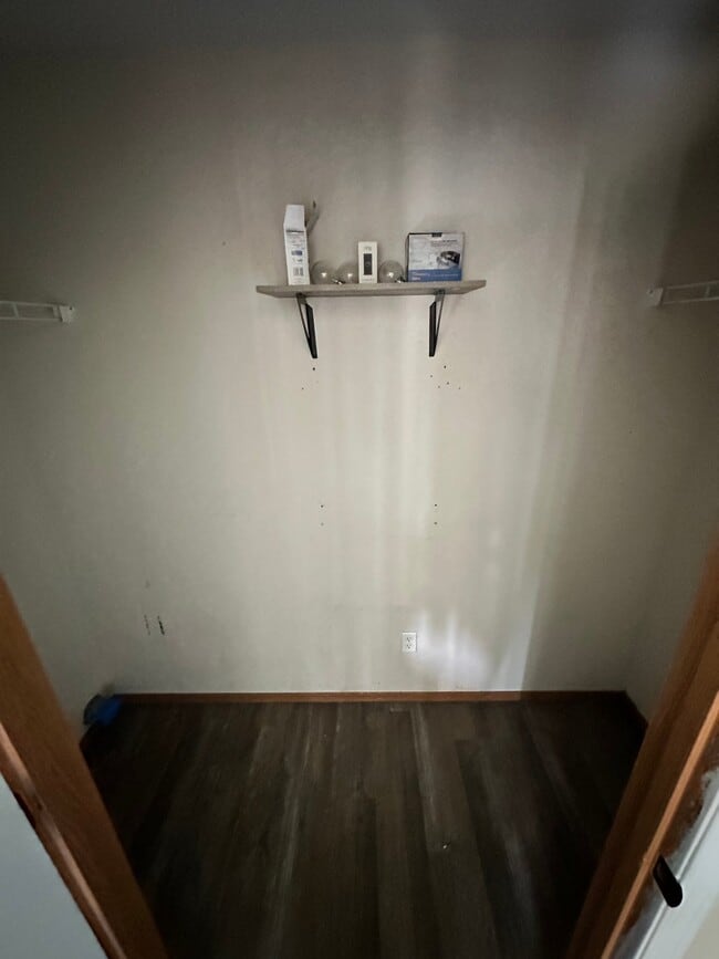 Photo - 241 W Wilson St