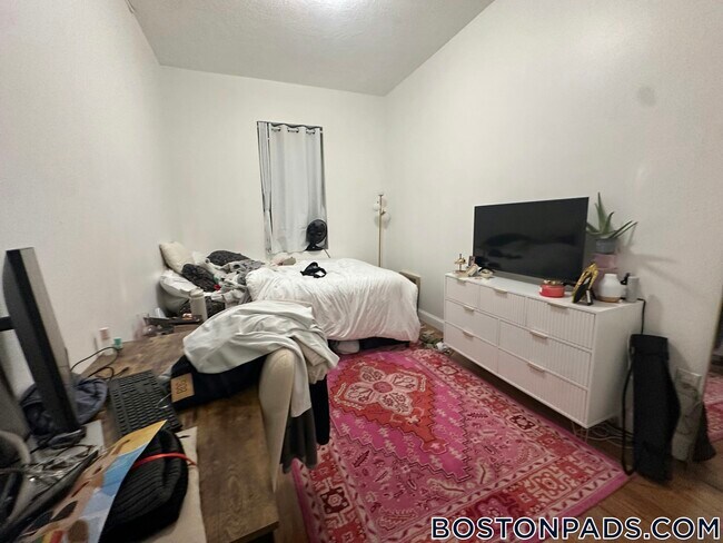 111 Norway St Unit 105