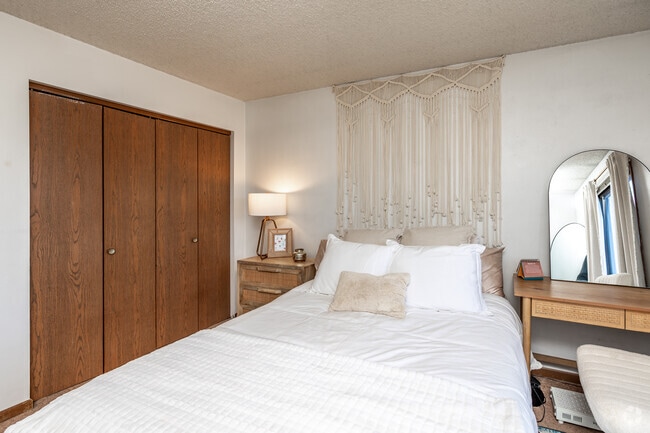 3BR, 1BA - 1,100SF - Third Bedroom