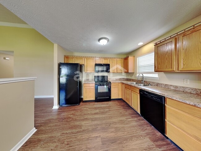 Photo - 1702 Acorn Rd