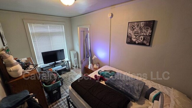 Photo - 1229 Commonwealth Ave