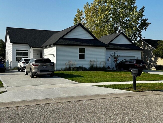 Photo - 4164-4166 Del Mar Dr SW Apartment