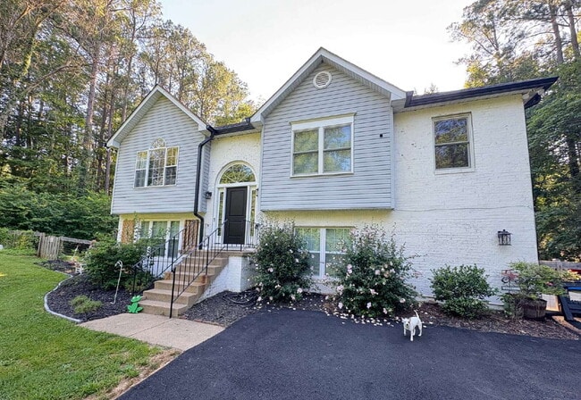 Spacious Multi-Generational Home on 3 Acre... - Spacious Multi-Generational Home on 3 Acre...