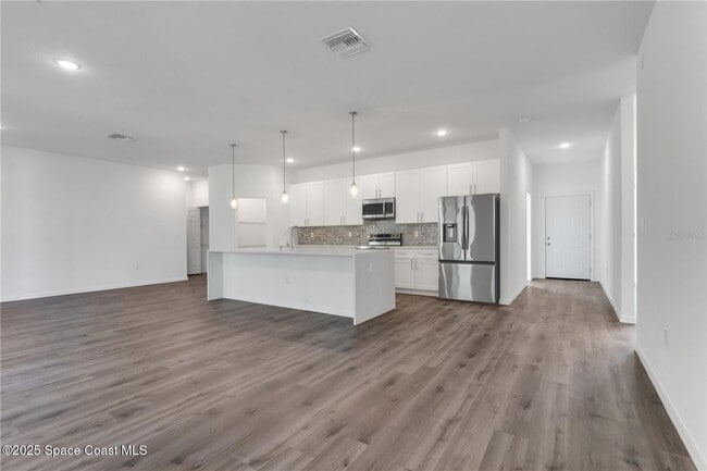 Photo - 263 Trilby Rd SW
