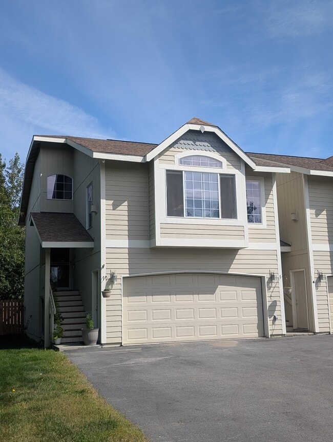 Photo - 1850 N Monte Vista Dr Townhome