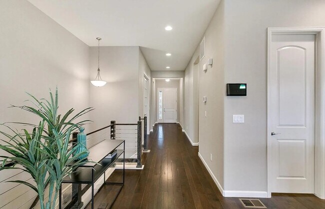 Photo - 8005 Eagle River Lp