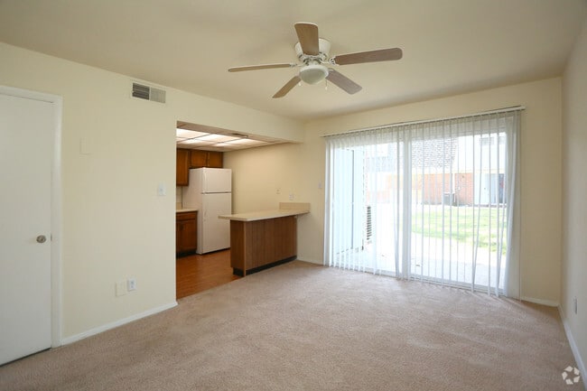 Dining Area/ Kitchen
