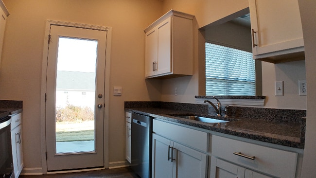 Photo - 794 Embark Cir