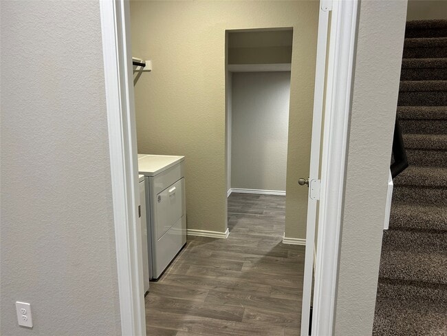 Photo - 40434 Gdn Hts Ln