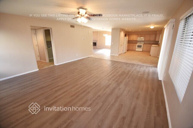 Photo - 16180 N 159th Ave