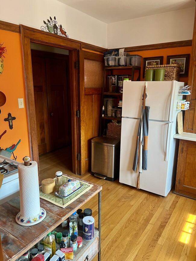 Photo - 4552 W Wells St Unit 6