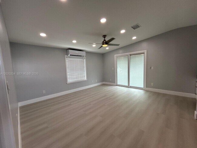 Photo - 740 NW 219th Ave