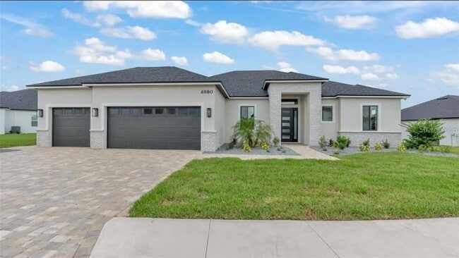 Building Photo - 6980 Bentridge Dr