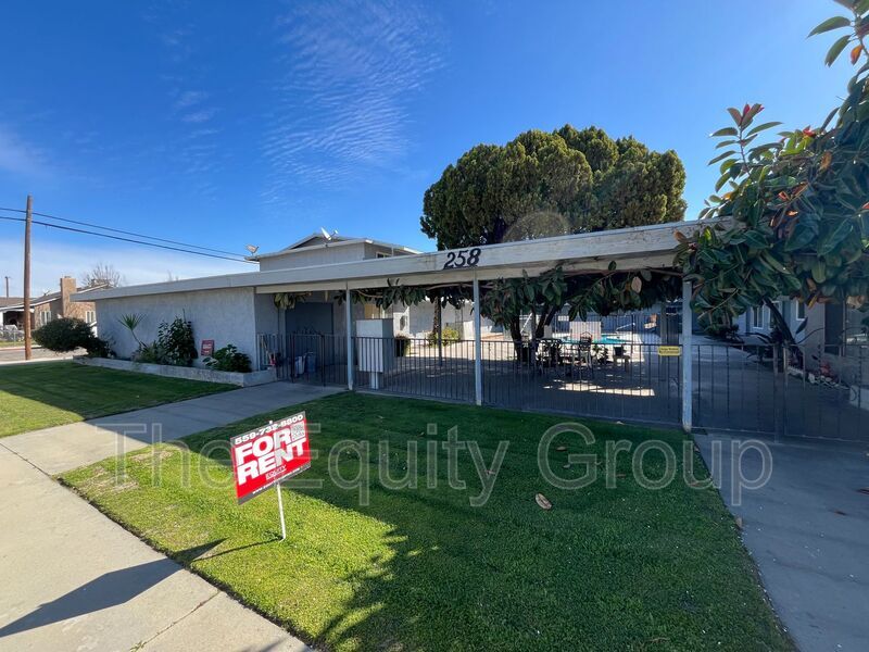 Photo - 258 N G St Unidad #12 Rental