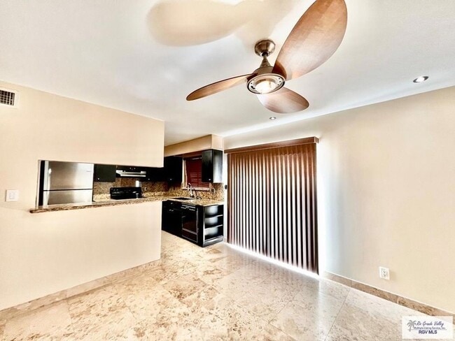 Photo - 6744 Central Blvd