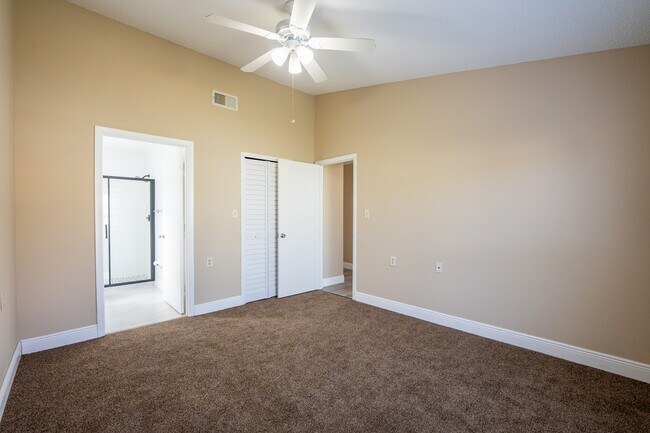 Photo - 1025 Clovercrest Rd