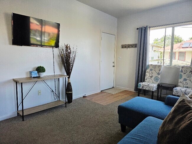 Photo - 83 Anuenue St Unit Upstairs