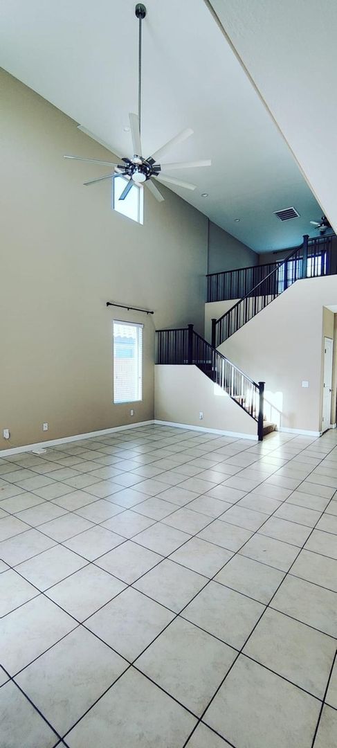 Stunning 4BR House in Peoria - Stunning 4BR House in Peoria