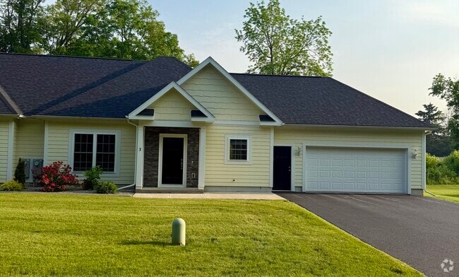 Building Photo - 3 Mallard Brook Ln Rental