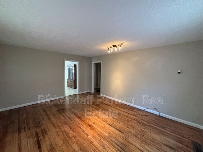 Photo - 2211 First Avenue