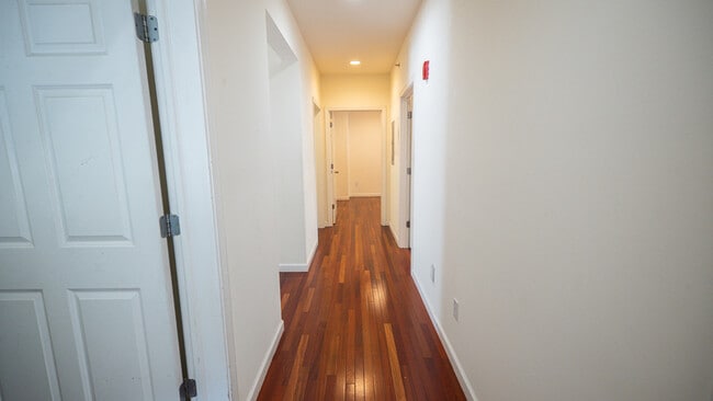 361 Pearl St Unit 4