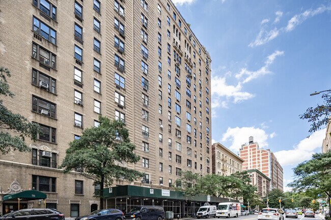 Photo - 60 Tenants Corp.