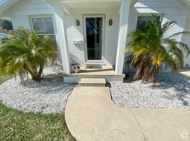 Building Photo - 314 Ribault St Unit Davies Shores Home