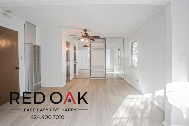 Photo - 1309 W 36th Pl Unit 1309