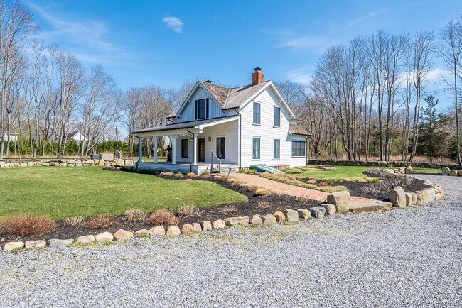 19000 Main Rd