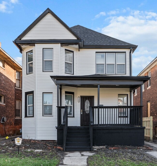 Building Photo - 1502 Harding St Rental