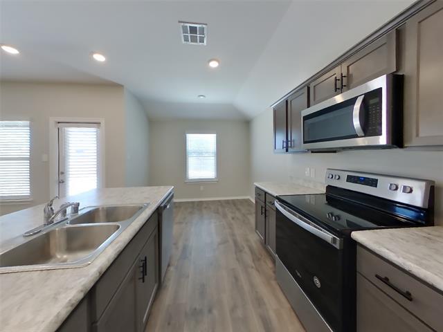 Photo - 3612 Skelton St