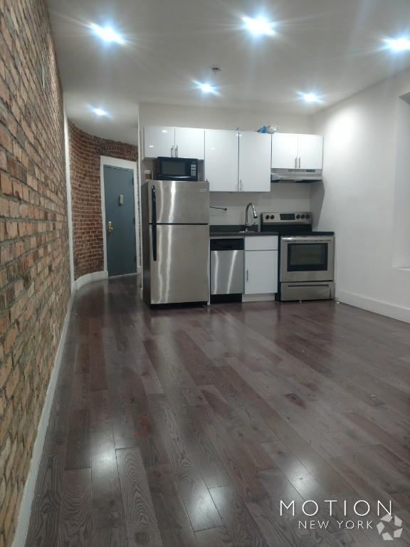 Building Photo - 4 bedroom in NEW YORK NY 10027 Unit 3 Rental