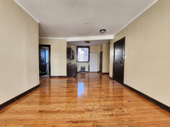 Photo - 953 N Pine Ave Unidad 1