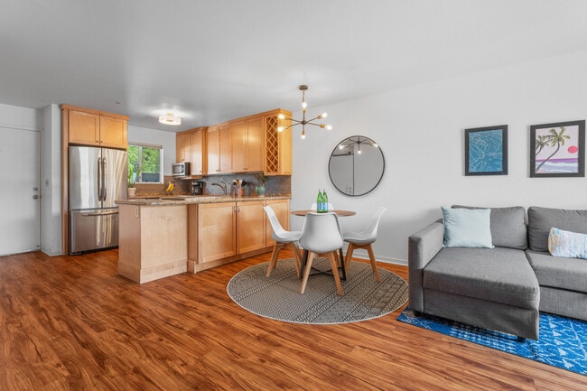 Building Photo - 308 River St Unit C12 Rental