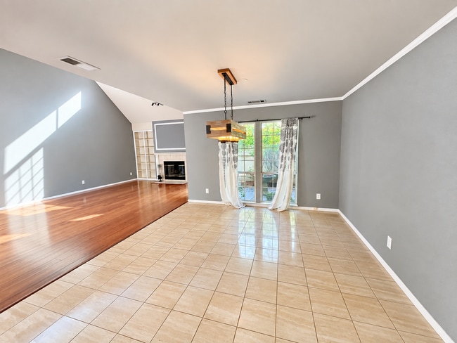 760 Lake Front Dr