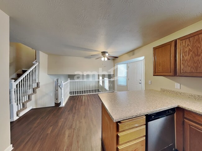 Photo - 4445 S Wakeport Bay