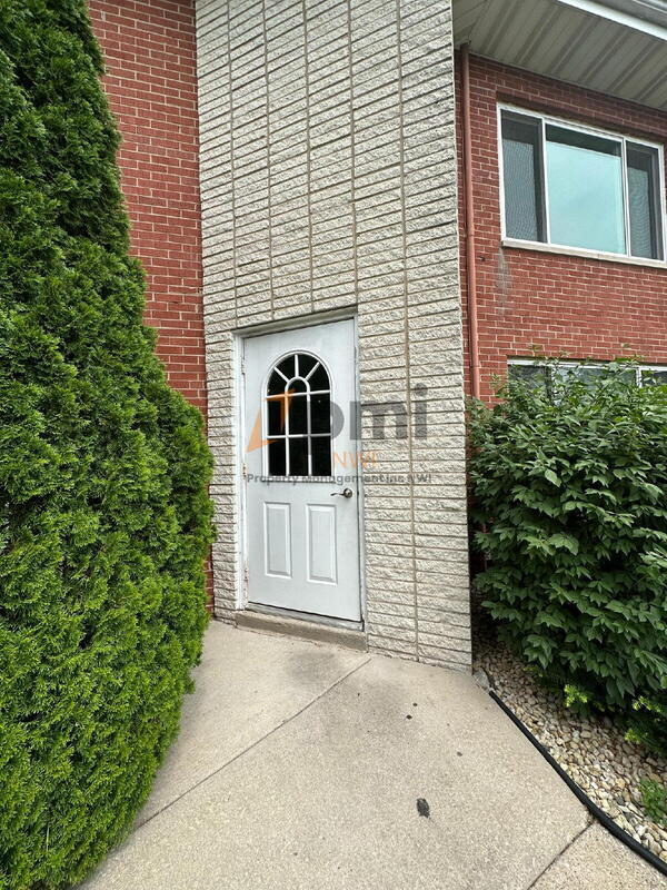 Photo - 105 Harrington Ave Unit Apt 11